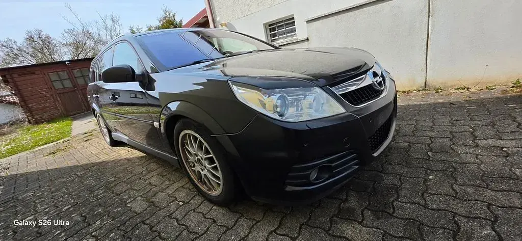 Gebraucht Opel Vectra Cosmo 230 PS (169 kW) 2006 Schwarz Limousine