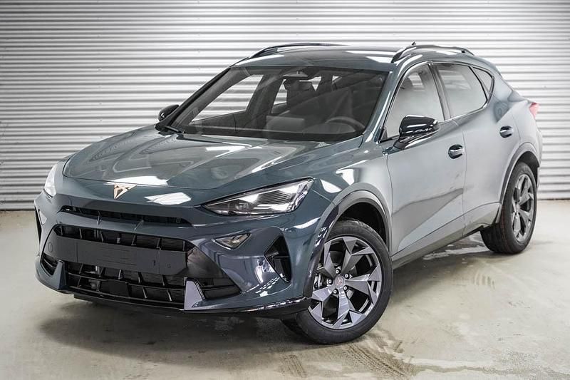 Fjord blau metallic () Neu 2025 Cupra Formentor SUV | 33.290 € (Guter Preis) - Bild 1/4