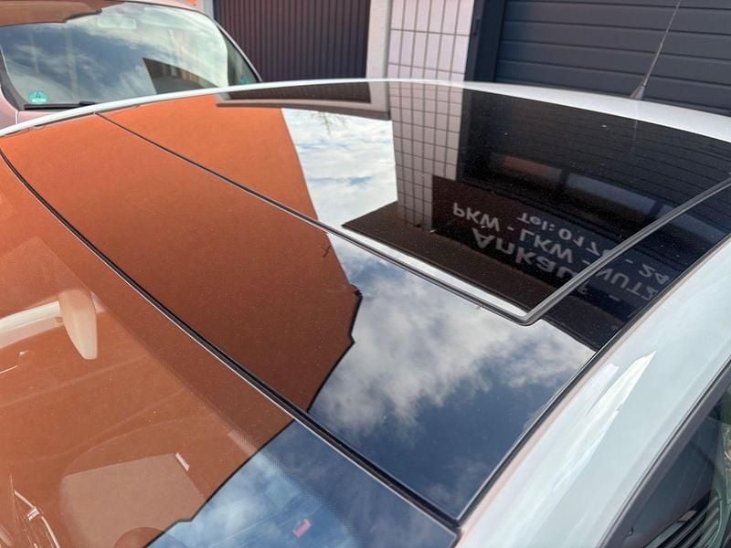 Second-hand VW up! 75 CP (55 kW) 2012 Alb Hatchback