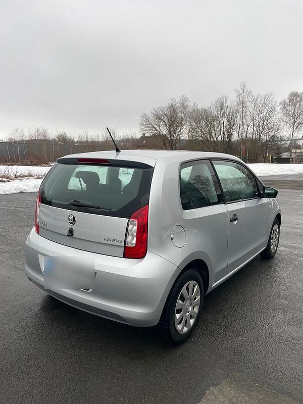 Gebraucht Skoda Citigo 60 PS (44 kW) 2014 Silber Kleinwagen
