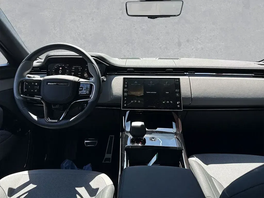 Gebraucht Land Rover Range Rover Sport 635 PS (467 kW) 2025 Grau SUV