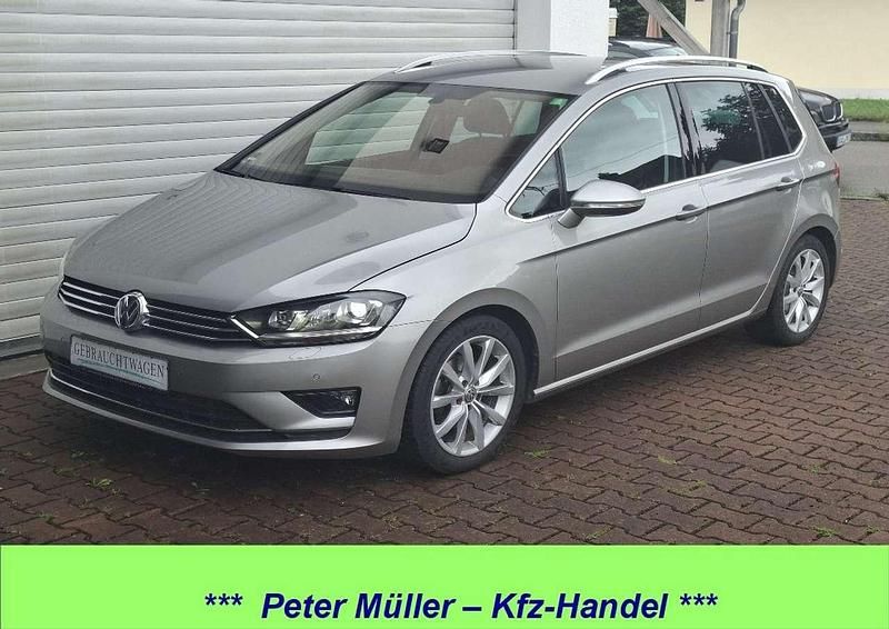 Tungsten silver metallic Gebraucht 2017 VW Golf Sportsvan Highline Van / Kleinbus | 14.395 € (Fairer Preis) - Bild 1/4