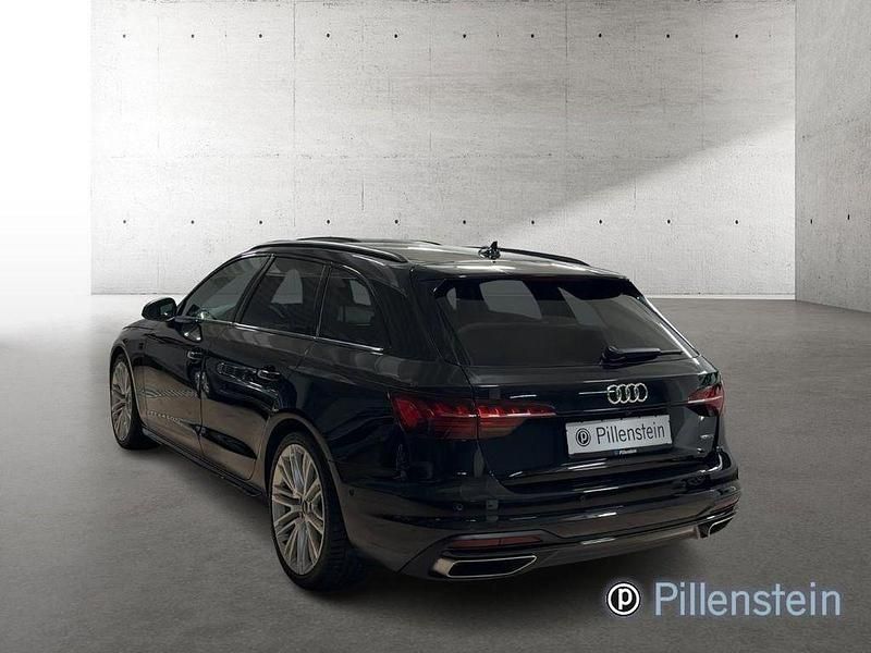 Gebraucht Audi A4 Advanced Plus 204 PS (150 kW) 2023 Schwarz Kombi
