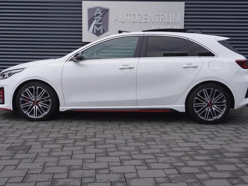 Gebraucht Kia Ceed GT GT 204 PS (150 kW) 2021 Deluxeweiss metallic Limousine