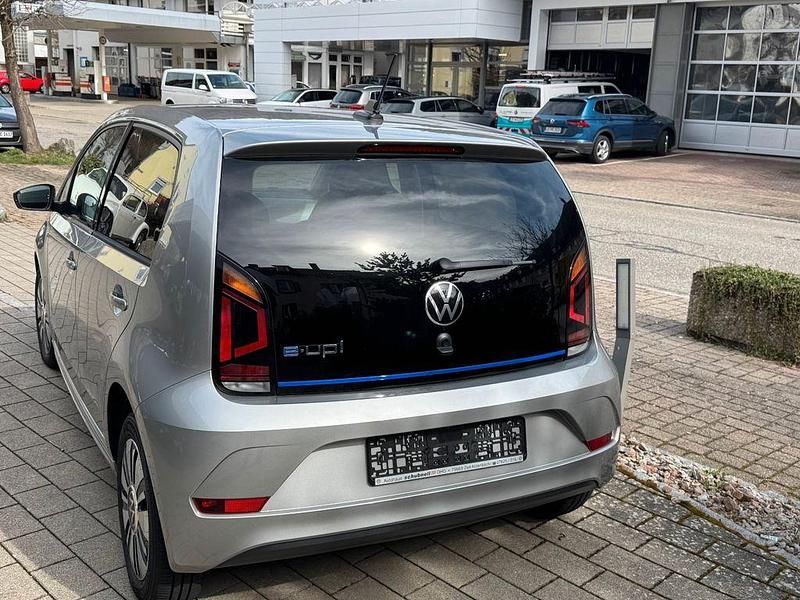 Gebraucht VW e-up! Style 61 kW (83 PS) 2022 Silber Kleinwagen