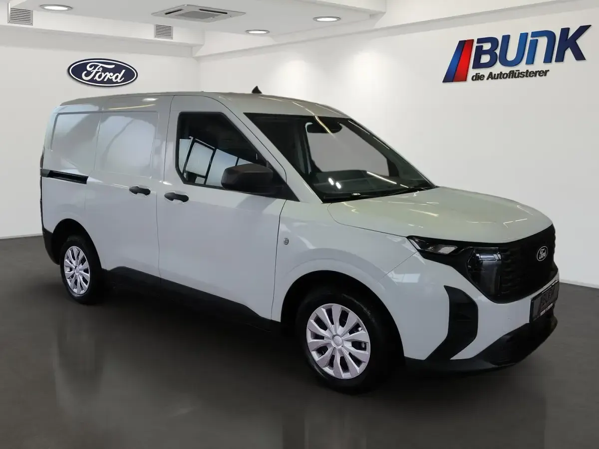 Gebraucht Ford Transit Trend 101 PS (74 kW) 2025 Frozen white  (pn3g Limousine