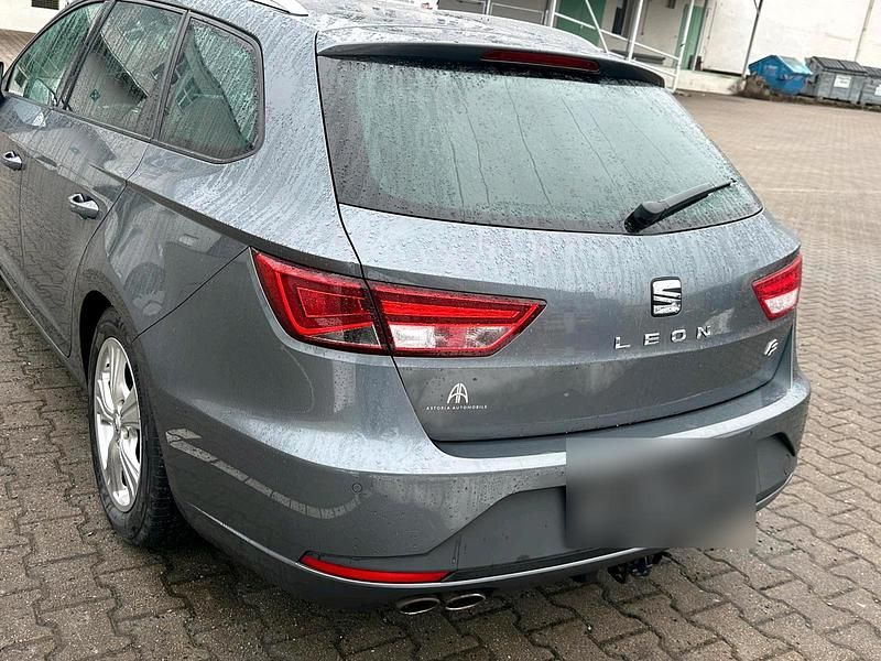 Gebraucht Seat Leon FR-Line 184 PS (135 kW) 2016 Grau Kombi
