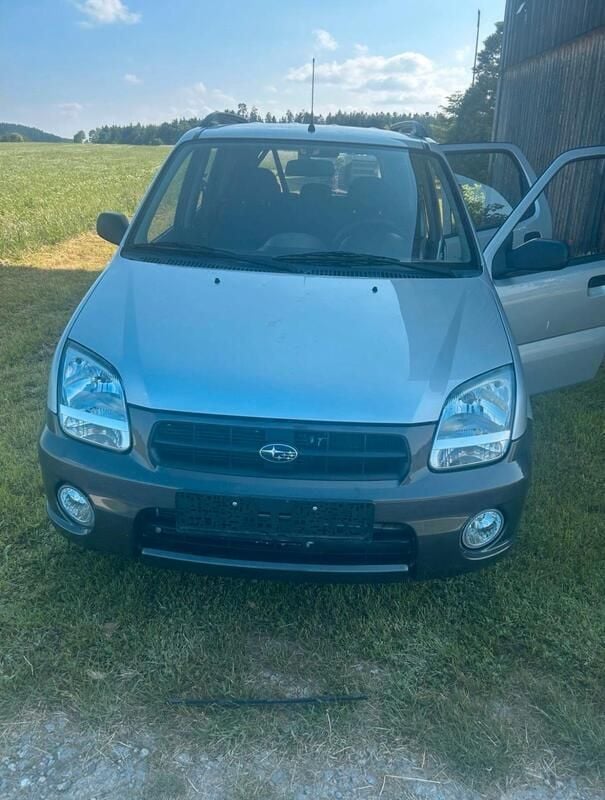 Silber Gebraucht 2005 Subaru Justy Kleinwagen | 700 € (Superpreis) - Bild 1/4