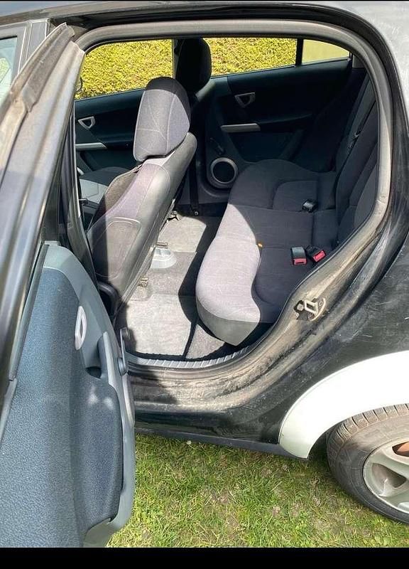 Second-hand Smart ForFour 64 CP (47 kW) 2005 Negru Hatchback