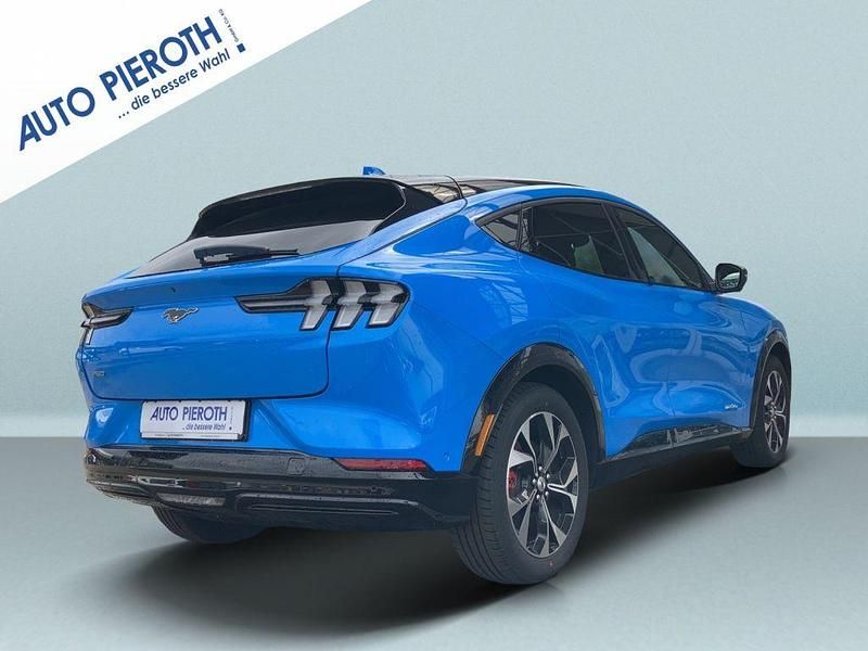 Gebraucht Ford Mustang Mach-E 197 kW (269 PS) 2024 Blau SUV