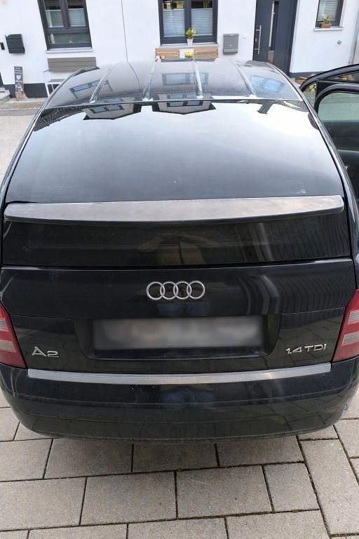 Gebraucht Audi A2 Basis 75 PS (55 kW) 2002 Schwarz Kleinwagen