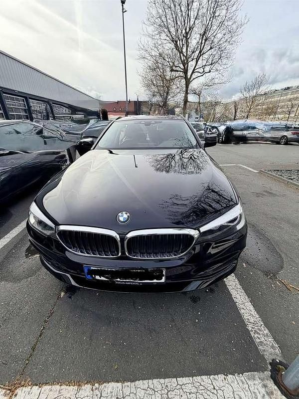 Gebraucht BMW 530 Sport Line 265 PS (194 kW) 2017 Kombi