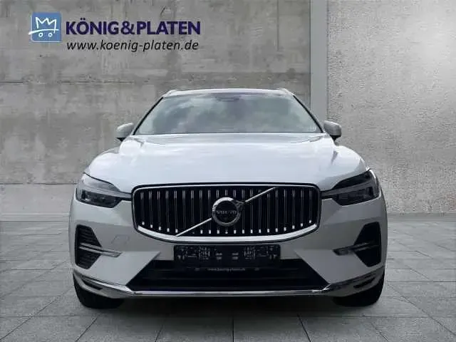 Gebraucht Volvo XC60 145 PS (106 kW) 2022 SUV