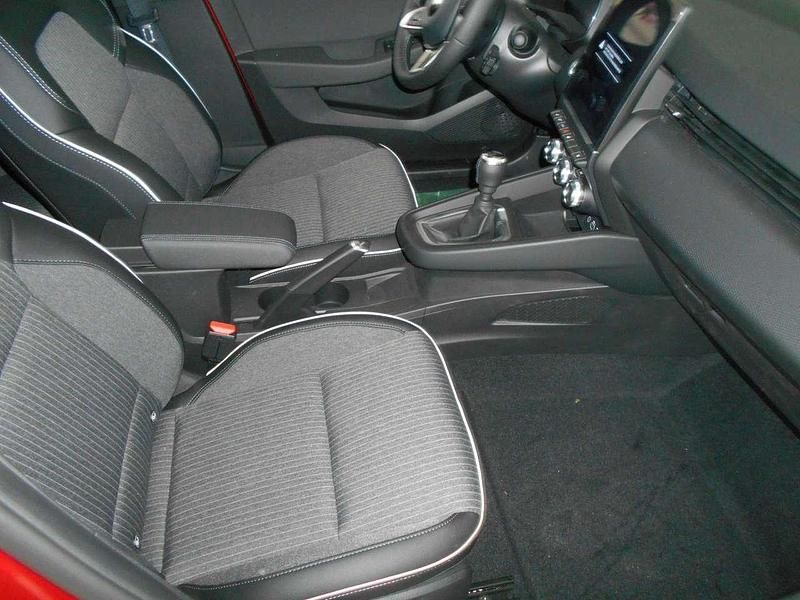 Neu Mitsubishi Colt Select 91 PS (66 kW) 2025 Rot Kleinwagen