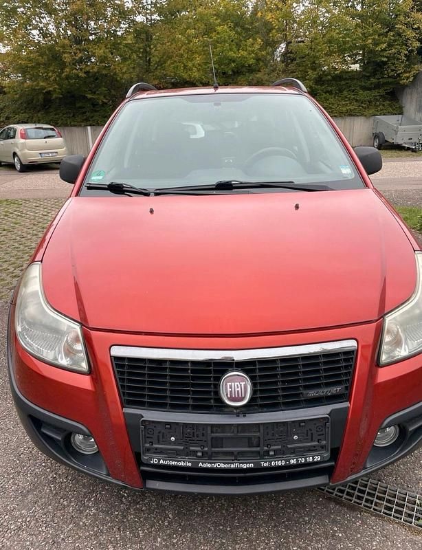 Orange Gebraucht 2008 Fiat Sedici SUV | 2.649 € (Etwas zu teuer) - Bild 1/4