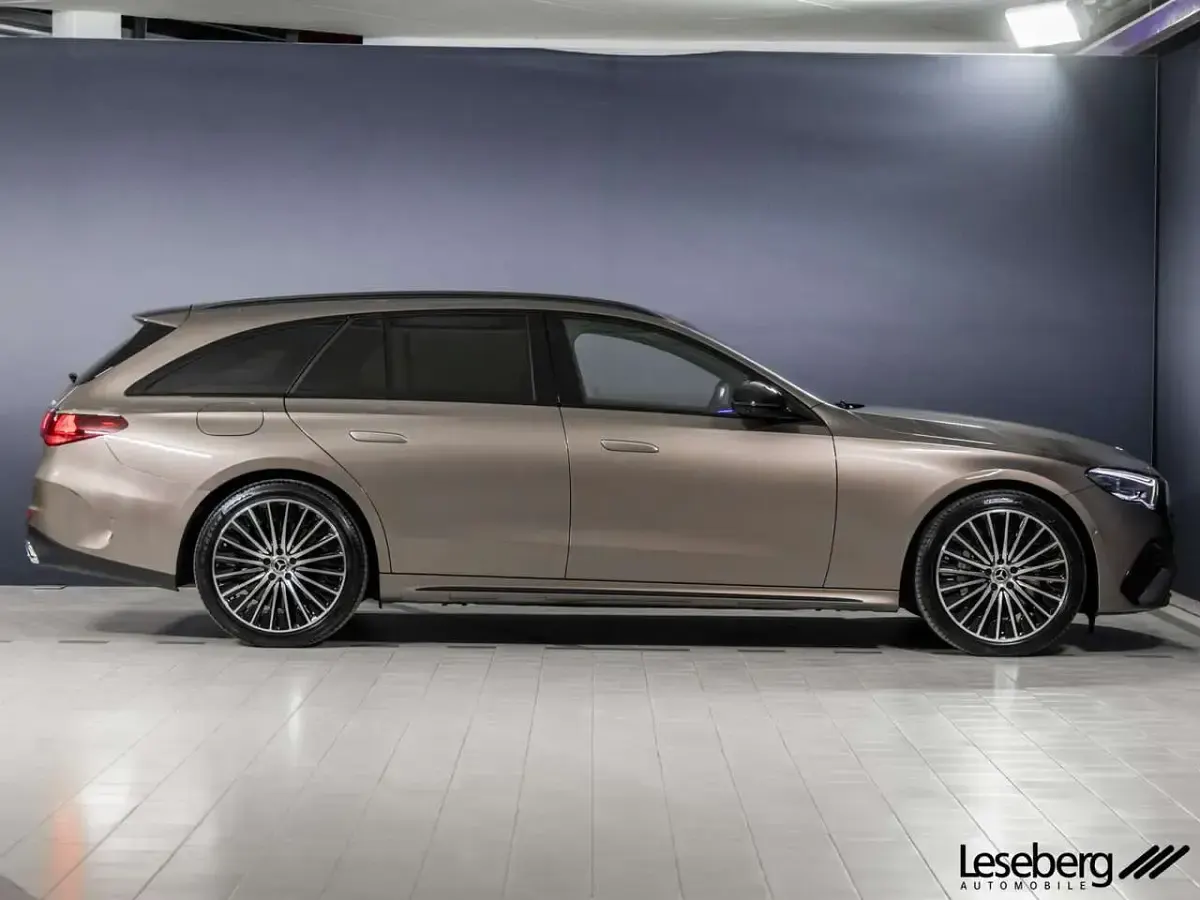 Gebraucht Mercedes E300 AMG 313 PS (230 kW) 2024 Samtbraun Kombi