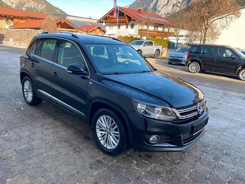 Gebraucht VW Tiguan Cup 160 PS (117 kW) 2014 Schwarz SUV