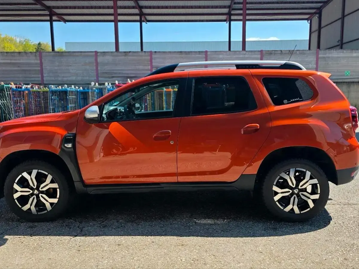 Gebraucht Dacia Duster 150 PS (110 kW) 2022 Orange SUV