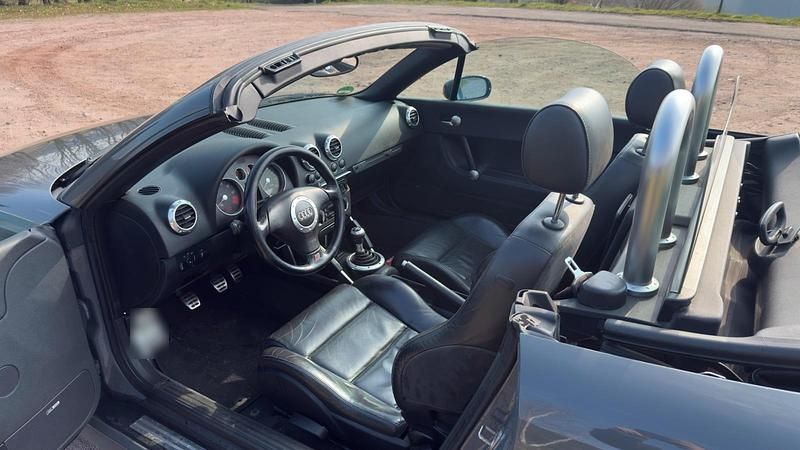 Gebraucht Audi TT Roadster 225 PS (165 kW) 2000 Grau Cabrio