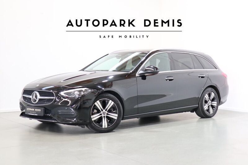 Schwarz Gebraucht 2022 Mercedes C220 Kombi | 25.985 € (Guter Preis) - Bild 1/4