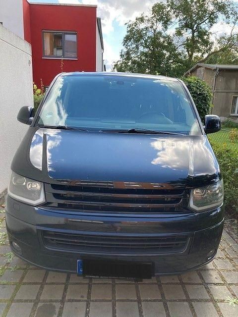 Schwarz Gebraucht 2010 VW T5 Van | 19.000 € (Guter Preis) - Bild 1/4