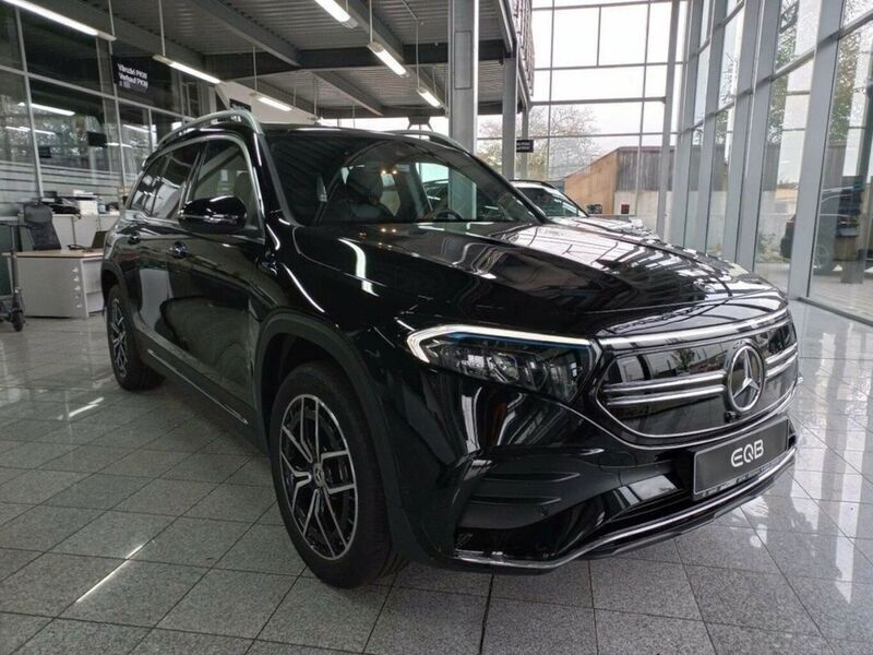 Gebraucht Mercedes EQB300 AMG 167 kW (228 PS) 2022 Kosmosschwarz  metalliclack SUV