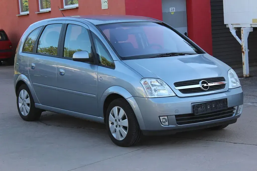 Occasion Opel Meriva Cosmo 101 ch (74 kW) 2005 Argent Monospace