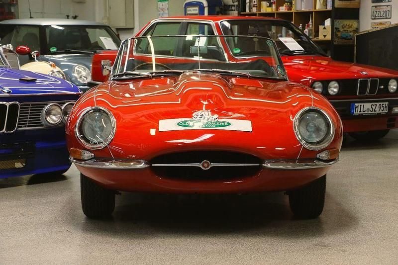 Gebraucht Jaguar E-Type 265 PS (194 kW) 1963 Rot Cabrio