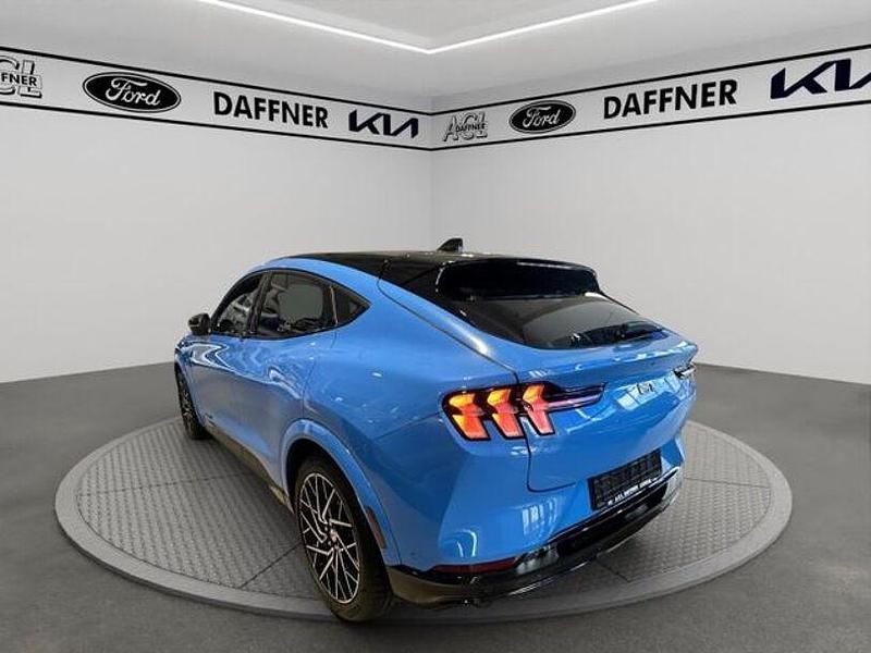 Gebraucht Ford Mustang Mach-E GT 358 kW (487 PS) 2025 Grabber blue metallic SUV