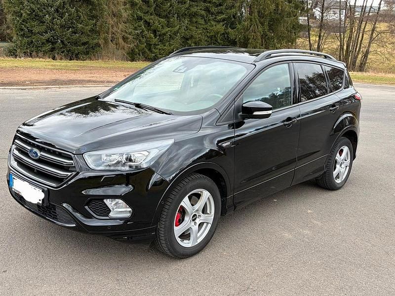 Gebraucht Ford Kuga ST-Line 230 PS (169 kW) 2019 Schwarz SUV