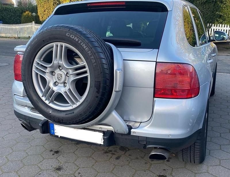 Silber Gebraucht 2003 Porsche Cayenne S SUV | 7.550 € (Superpreis) - Bild 1/4