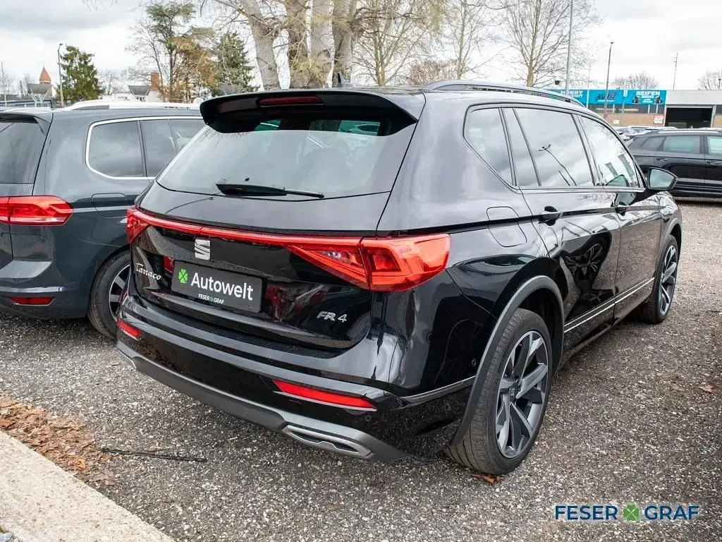 Gebraucht Seat Tarraco FR 200 PS (147 kW) 2023 Deep schwarz metallic SUV