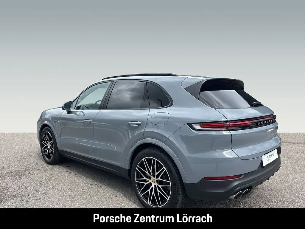 Gebraucht Porsche Cayenne 470 PS (345 kW) 2024 Grau SUV