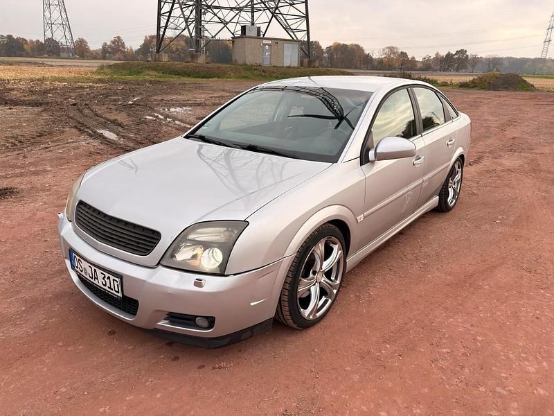 Silber Gebraucht 2002 Opel Vectra GTS Limousine | 2.500 € (Etwas zu teuer) - Bild 1/4