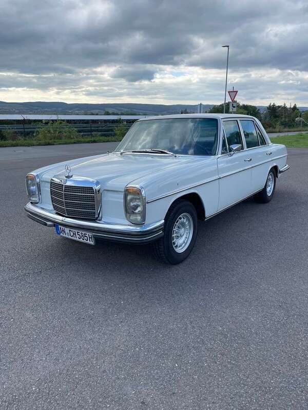 Gebraucht 1972 Mercedes 280 | 19.900 € - Bild 1/4