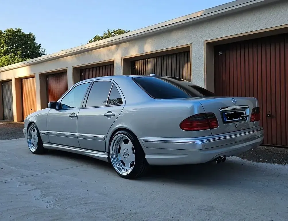 Gebraucht Mercedes E55 AMG AMG 354 PS (260 kW) 2000 Silber Limousine