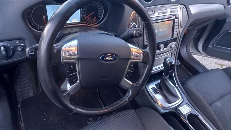 Gebraucht Ford Mondeo Titanium 140 PS (102 kW) 2008 Silber Kombi