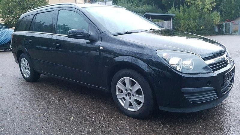 Gebraucht Opel Astra Edition 105 PS (77 kW) 2006 Schwarz Kombi