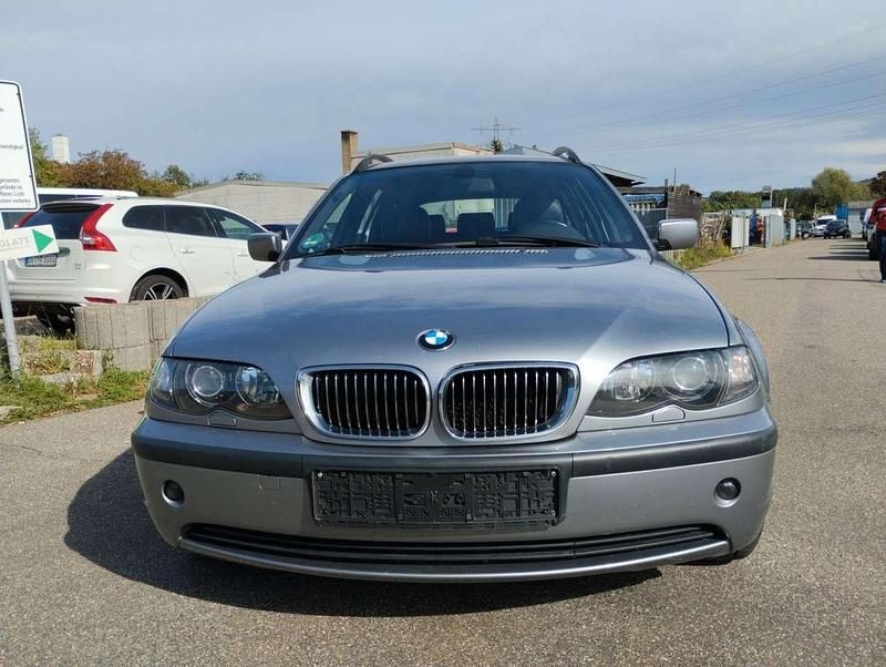 Gebraucht BMW 320 Exclusive 170 PS (125 kW) 2005 Grau metallic Kombi