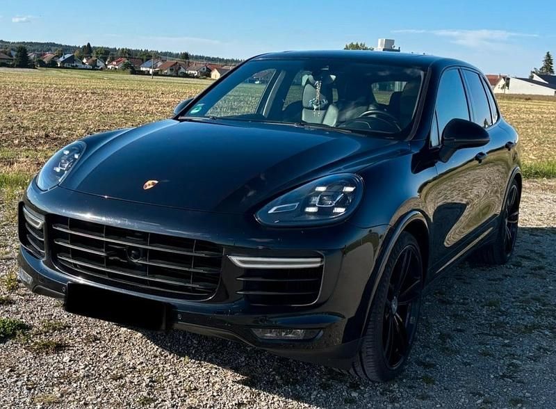 Schwarz Gebraucht 2017 Porsche Cayenne SUV | 81.450 € - Bild 1/4