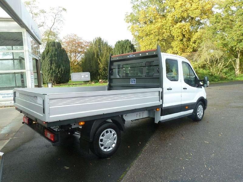 Gebraucht Ford Transit Trend 131 PS (96 kW) 2023 Frostweiß Van / Kleinbus