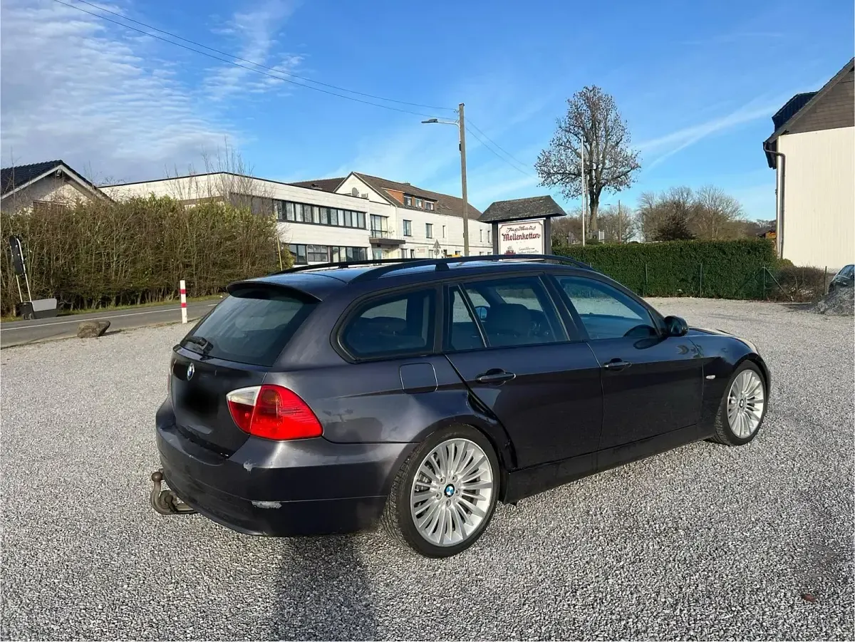 Gebraucht BMW 320 Performance 163 PS (119 kW) 2007 Kombi