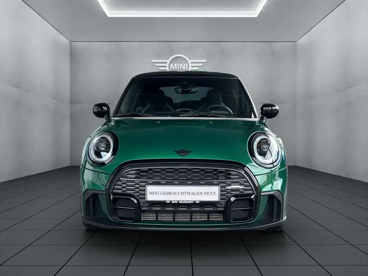 Używany Mini Cooper 136 KM (100 kW) 2023 Zielony Hatchback