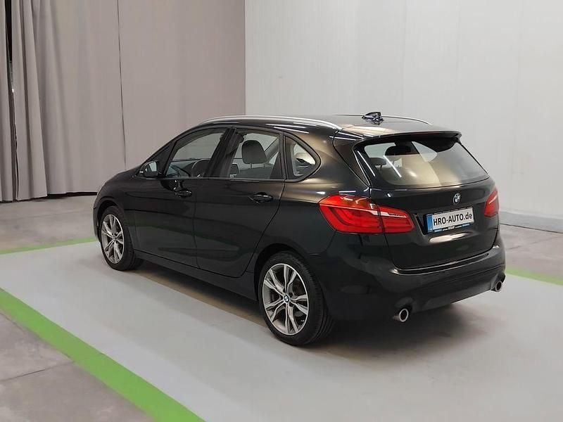 Gebraucht BMW 220 Active Tourer Sport Line 192 PS (141 kW) 2019 Schwarz Van / Kleinbus