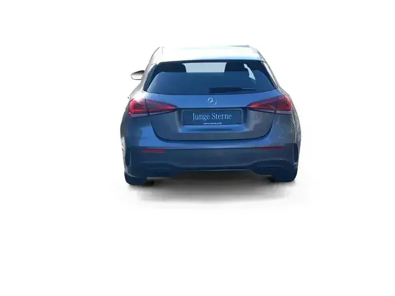 Gebraucht Mercedes A200 AMG line 163 PS (119 kW) 2022 Metalliclack mountaingrau Limousine