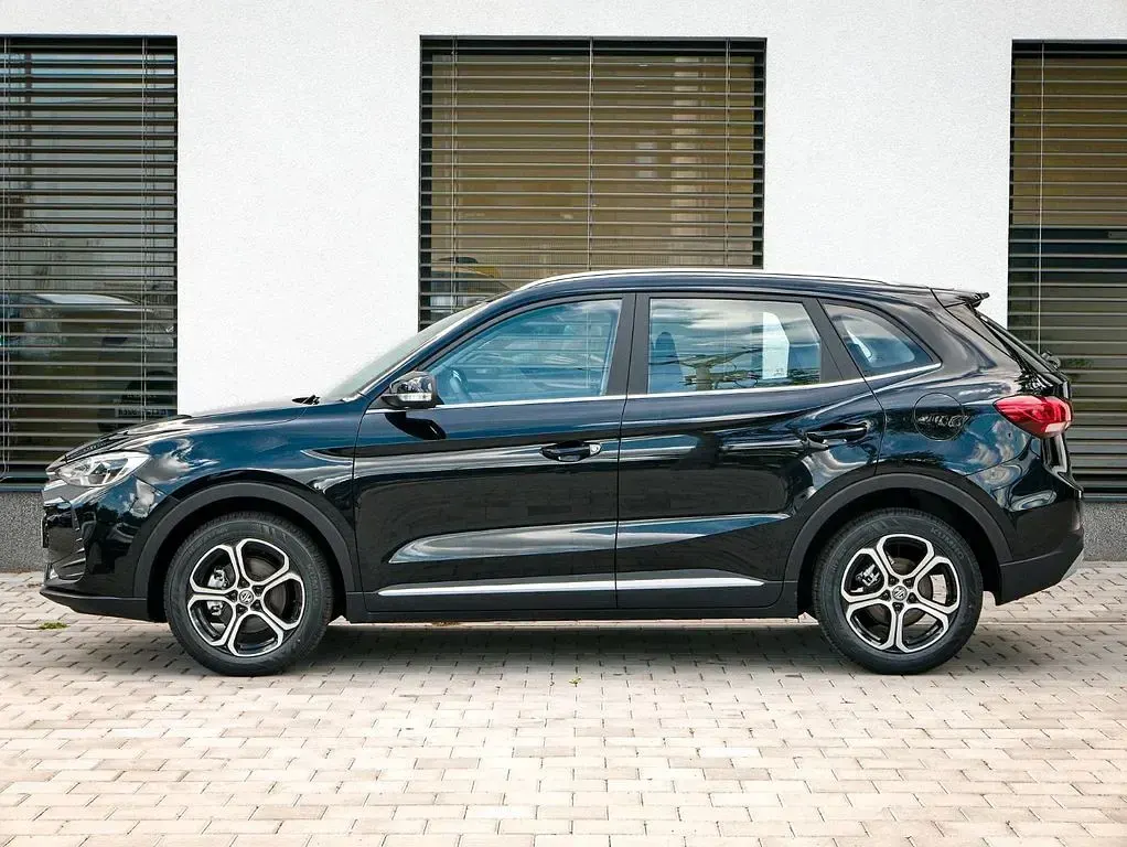 Neu MG ZS 197 PS (144 kW) 2026 Schwarz SUV