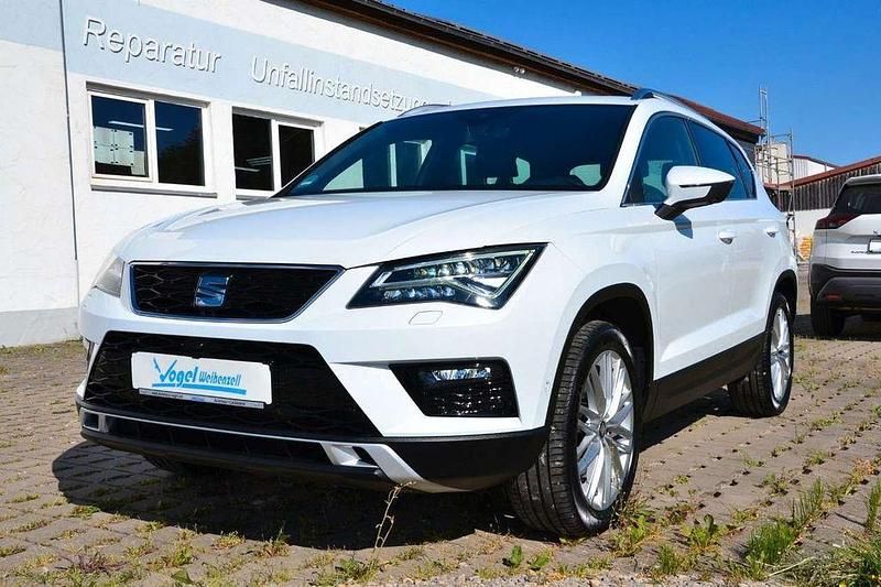Używany Seat Ateca 4Drive 150 KM (110 kW) 2019 Biały SUV