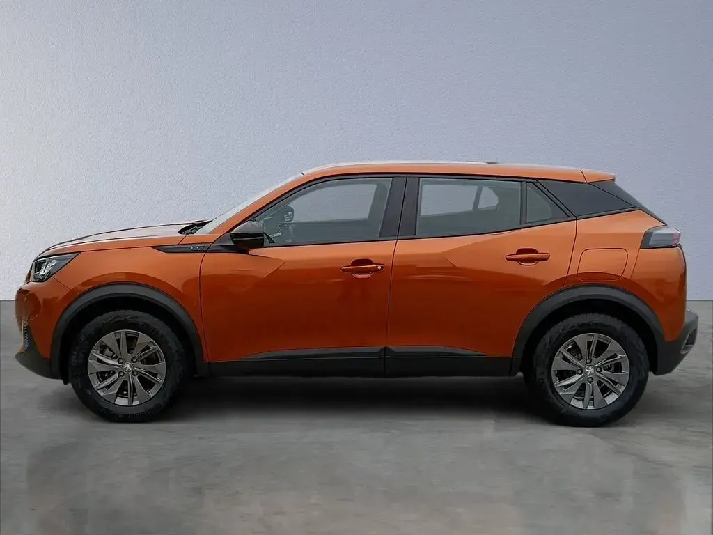 Gebraucht Peugeot e-2008 Active 100 kW (136 PS) 2022 Orange SUV