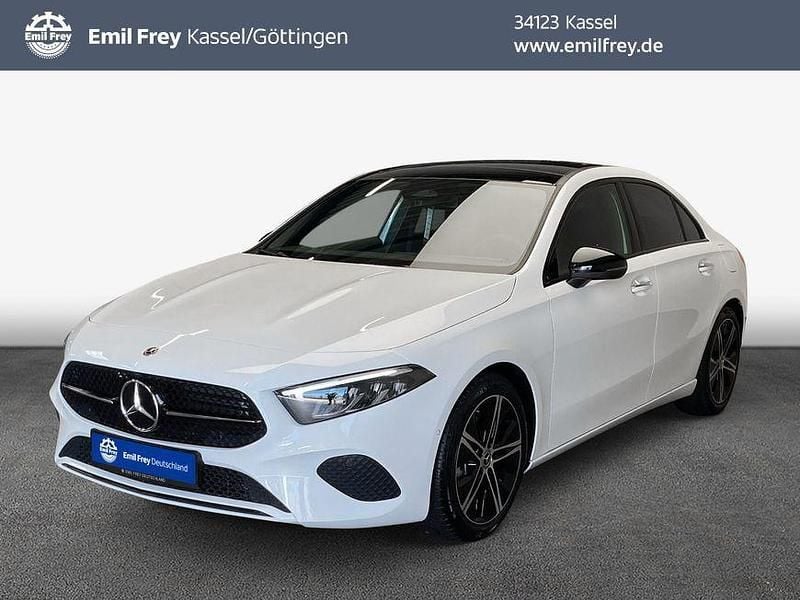 Polarweiß Gebraucht 2025 Mercedes A200 Advanced Plus Limousine | 34.910 € (Etwas zu teuer) - Bild 1/4