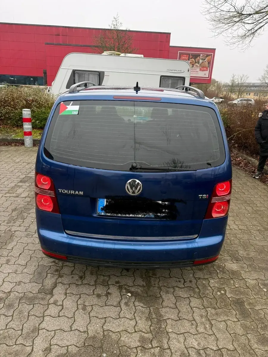 Gebraucht VW Touran 140 PS (102 kW) 2007 Blau Van / Kleinbus